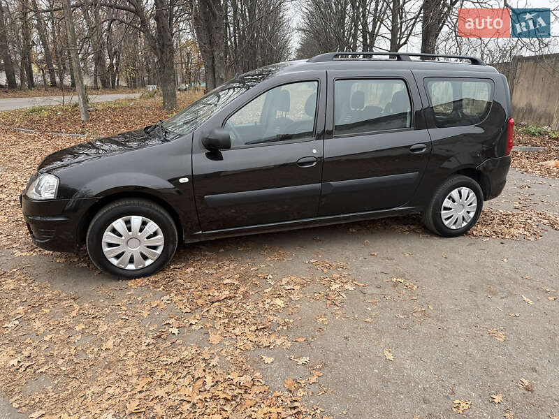 Универсал Dacia Logan MCV 2011 в Полтаве