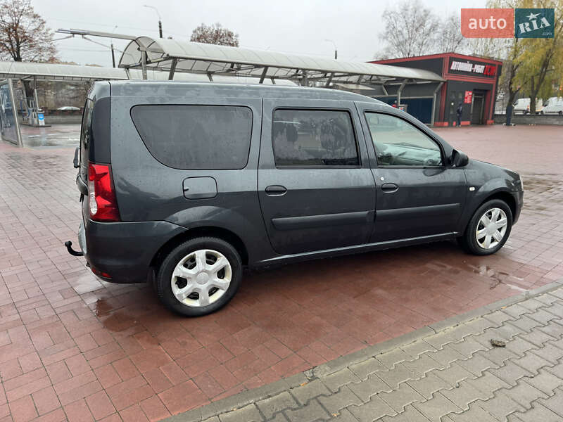 Универсал Dacia Logan MCV 2008 в Ровно