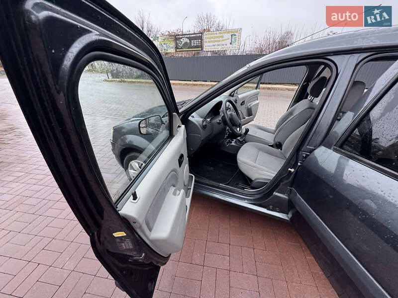 Универсал Dacia Logan MCV 2008 в Ровно