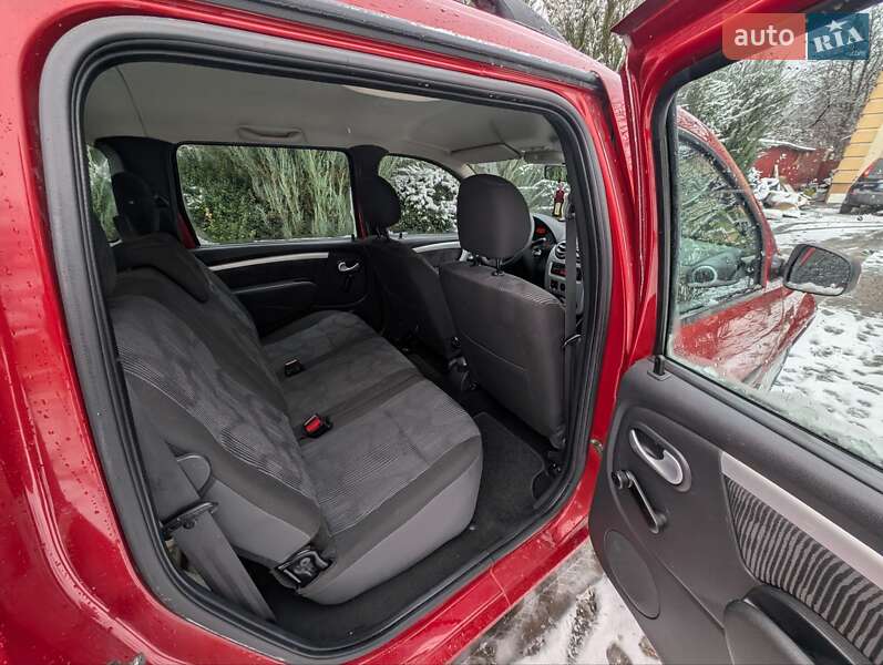 Універсал Dacia Logan MCV 2011 в Рівному