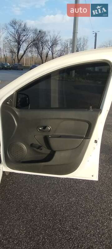 Універсал Dacia Logan MCV 2015 в Харкові