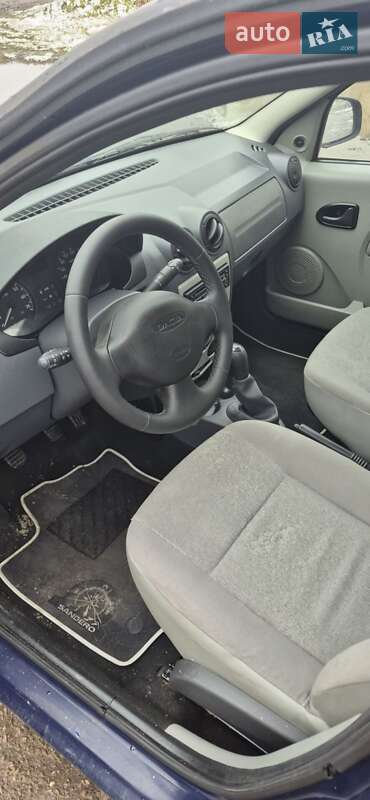 Универсал Dacia Logan MCV 2009 в Луцке