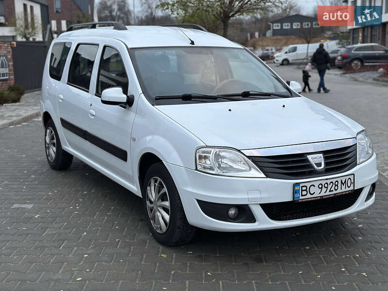 Універсал Dacia Logan MCV 2009 в Умані