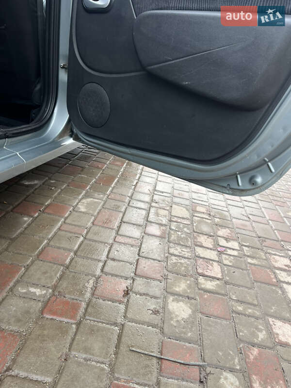 Универсал Dacia Logan MCV 2009 в Изяславе фото 9 Универсал Dacia Logan MCV 2009 в Изяславе