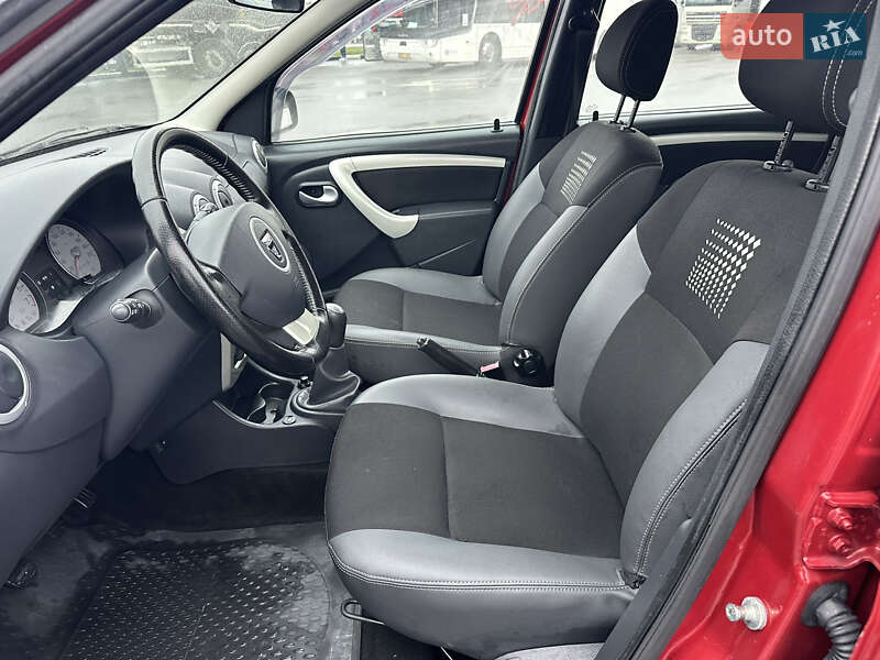 Универсал Dacia Logan MCV 2012 в Виннице фото 34 Универсал Dacia Logan MCV 2012 в Виннице