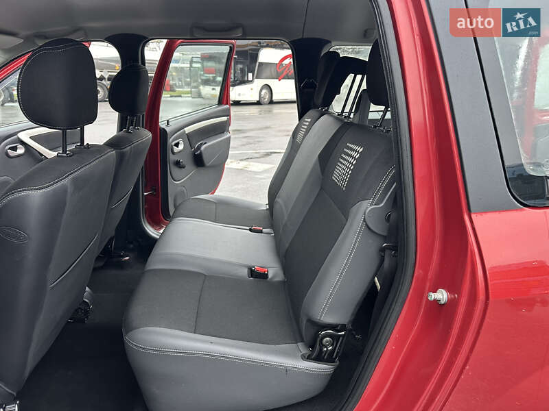 Универсал Dacia Logan MCV 2012 в Виннице фото 40 Универсал Dacia Logan MCV 2012 в Виннице