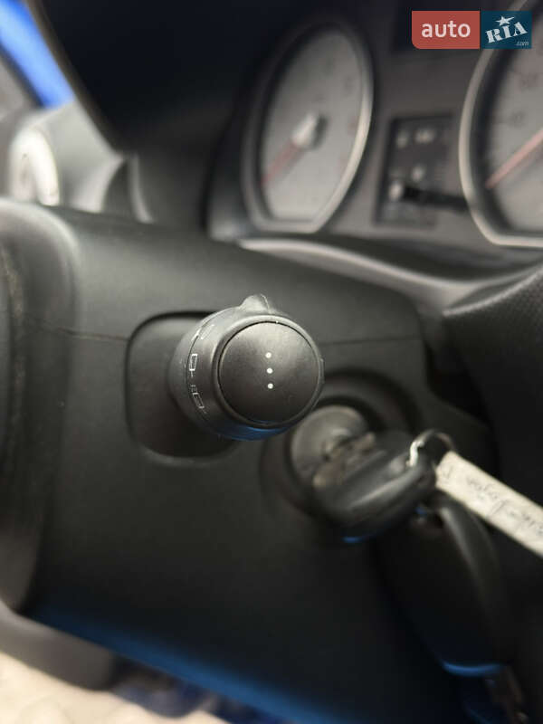 Універсал Dacia Logan MCV 2010 в Володимирі