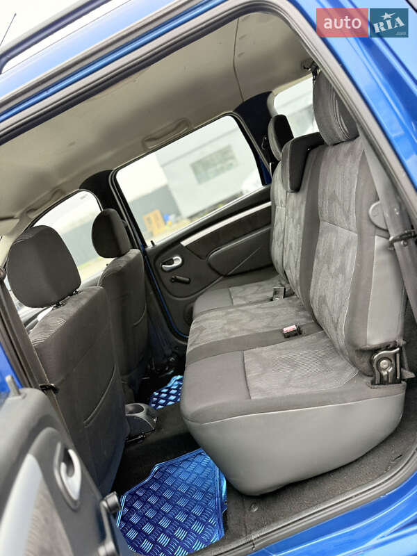 Універсал Dacia Logan MCV 2010 в Володимирі