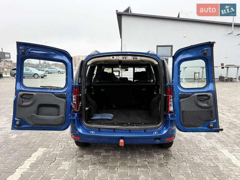 Універсал Dacia Logan MCV 2010 в Володимирі