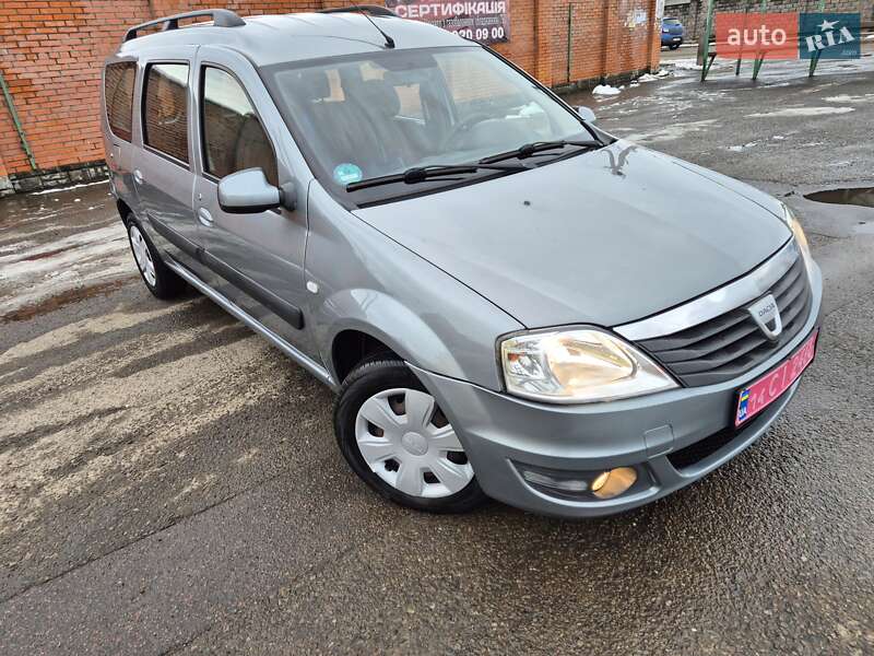 Універсал Dacia Logan MCV 2010 в Стрию