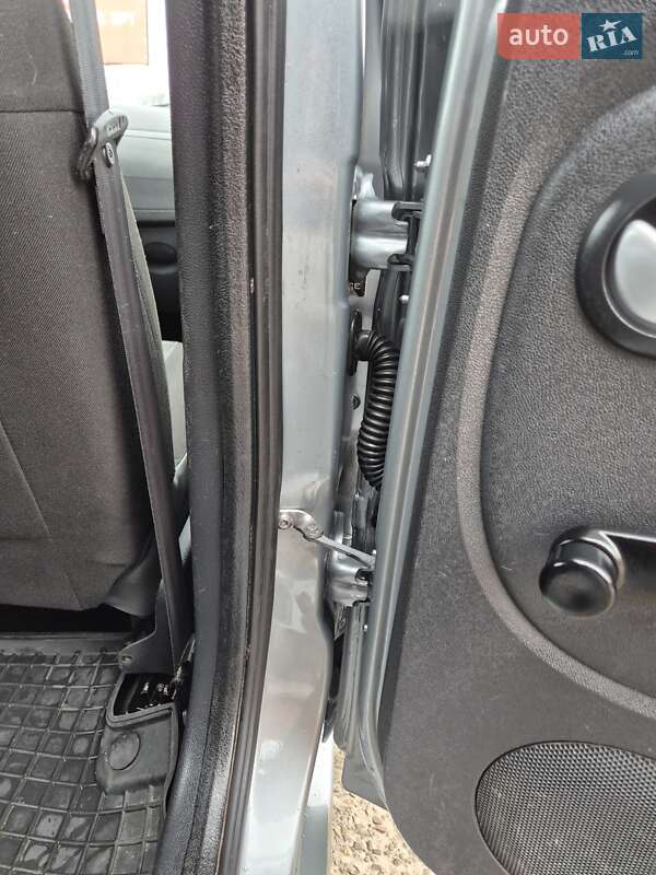 Універсал Dacia Logan MCV 2010 в Стрию