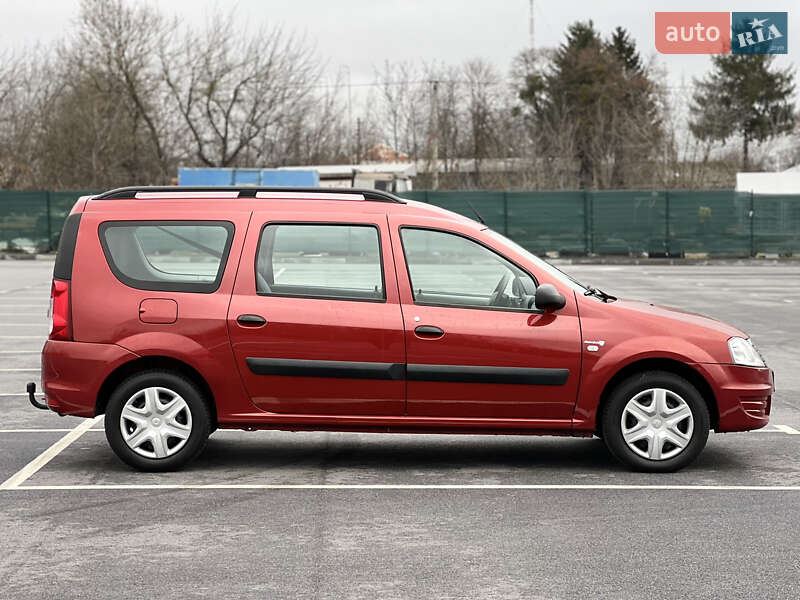 Універсал Dacia Logan MCV 2012 в Вінниці