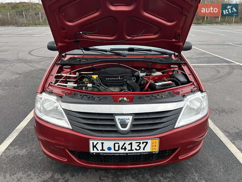 Універсал Dacia Logan MCV 2012 в Вінниці