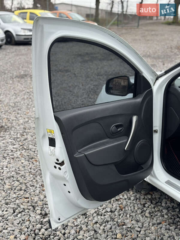 Универсал Dacia Logan MCV 2015 в Хмельницком фото 27 Универсал Dacia Logan MCV 2015 в Хмельницком