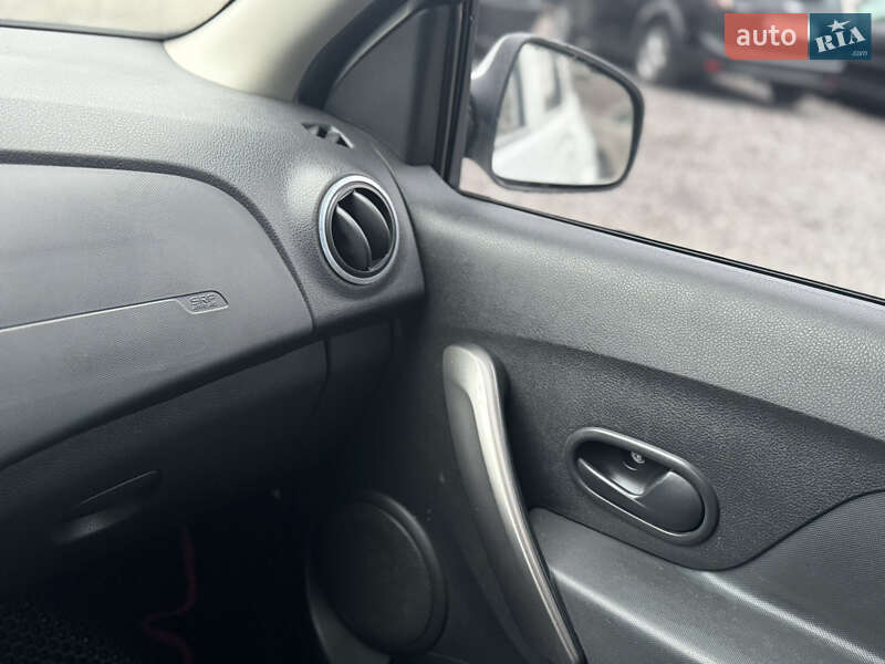 Универсал Dacia Logan MCV 2015 в Хмельницком фото 36 Универсал Dacia Logan MCV 2015 в Хмельницком