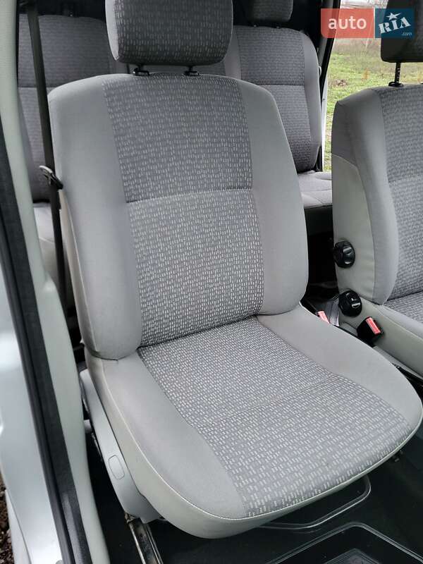 Універсал Dacia Logan MCV 2009 в Жовтих Водах фото 20 Універсал Dacia Logan MCV 2009 в Жовтих Водах