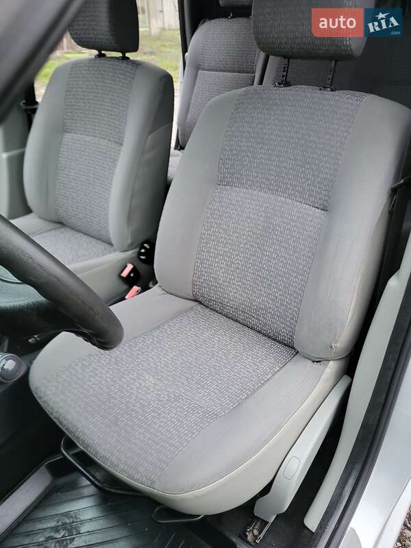 Універсал Dacia Logan MCV 2009 в Жовтих Водах фото 21 Універсал Dacia Logan MCV 2009 в Жовтих Водах