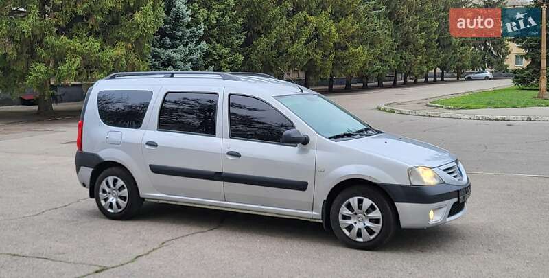 Універсал Dacia Logan MCV 2009 в Жовтих Водах фото 5 Універсал Dacia Logan MCV 2009 в Жовтих Водах
