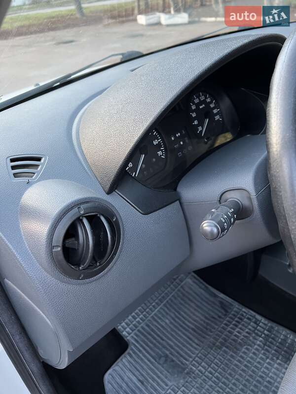 Универсал Dacia Logan MCV 2009 в Нежине фото 25 Универсал Dacia Logan MCV 2009 в Нежине