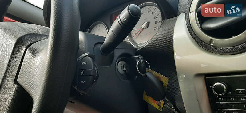 Универсал Dacia Logan MCV 2011 в Чернигове фото 36 Универсал Dacia Logan MCV 2011 в Чернигове