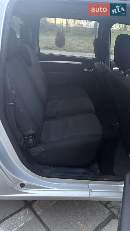 Универсал Dacia Logan MCV 2009 в Львове фото 6 Универсал Dacia Logan MCV 2009 в Львове