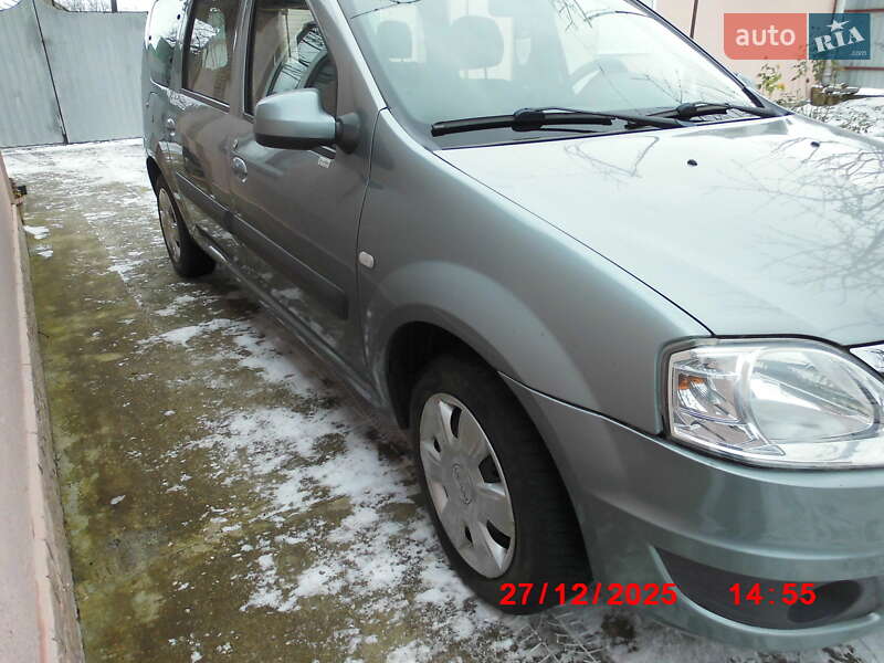 Універсал Dacia Logan MCV 2010 в Кропивницькому