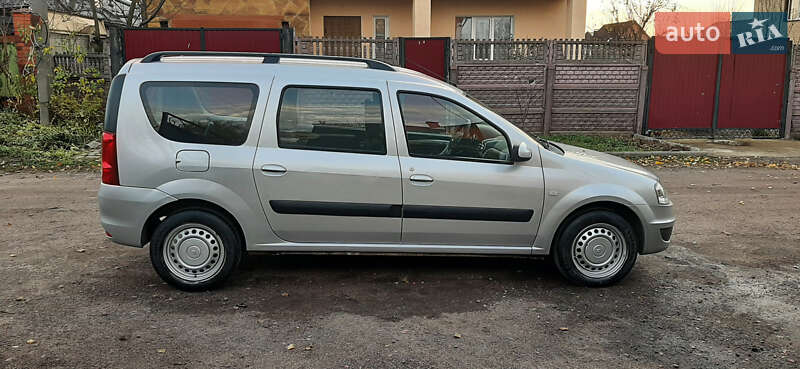 Универсал Dacia Logan MCV 2010 в Чернигове фото 10 Универсал Dacia Logan MCV 2010 в Чернигове