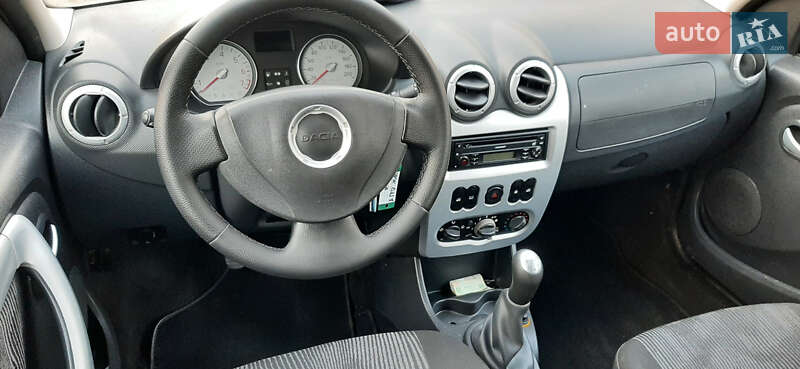 Универсал Dacia Logan MCV 2010 в Чернигове фото 44 Универсал Dacia Logan MCV 2010 в Чернигове