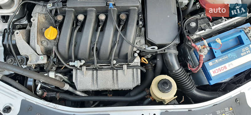 Универсал Dacia Logan MCV 2010 в Чернигове фото 54 Универсал Dacia Logan MCV 2010 в Чернигове