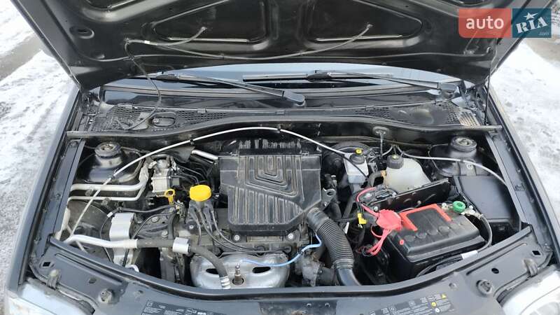 Універсал Dacia Logan MCV 2012 в Запоріжжі