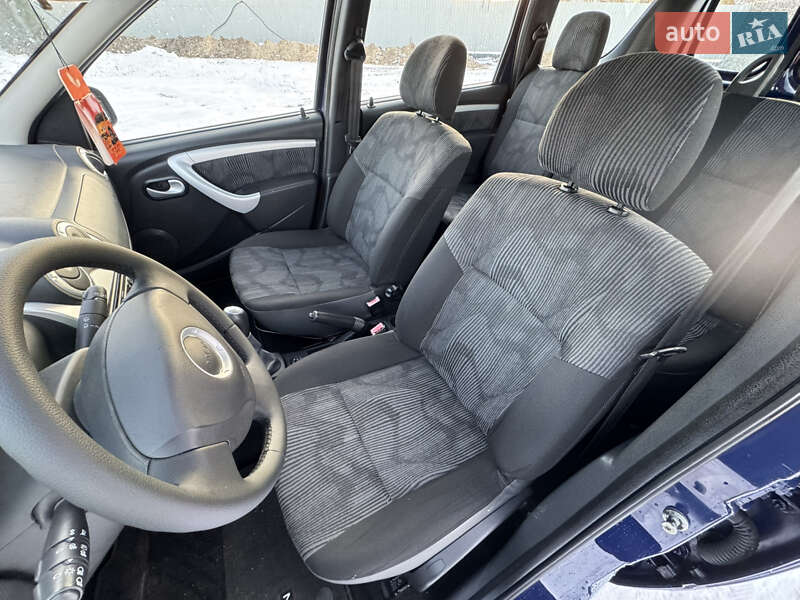 Универсал Dacia Logan MCV 2009 в Житомире