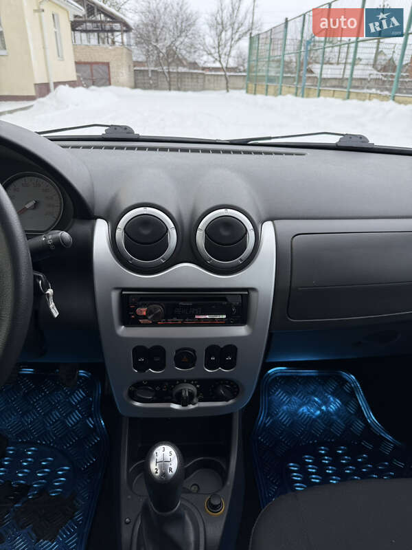 Универсал Dacia Logan MCV 2010 в Красилове