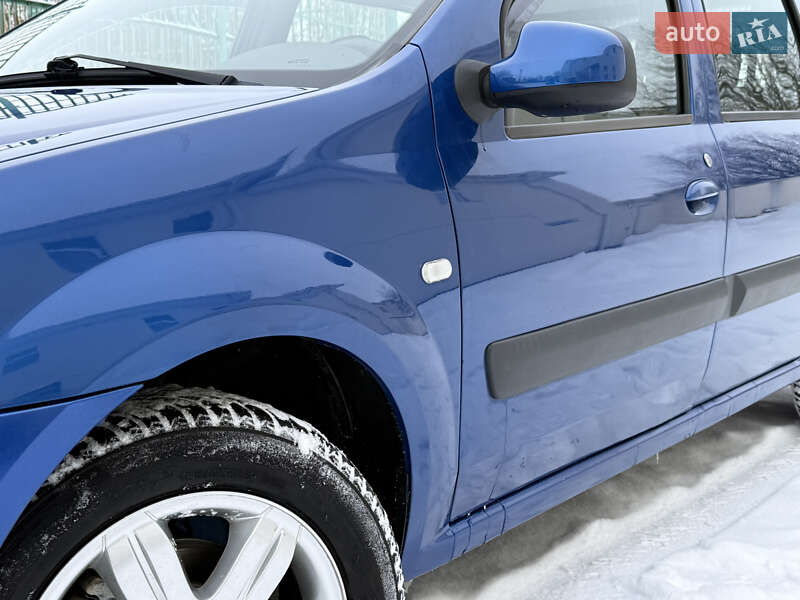 Универсал Dacia Logan MCV 2010 в Красилове