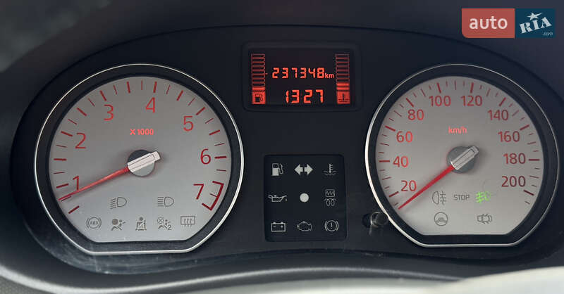 Универсал Dacia Logan MCV 2010 в Днепре фото 33 Универсал Dacia Logan MCV 2010 в Днепре