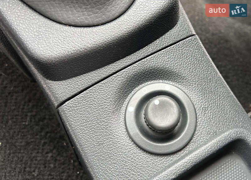 Универсал Dacia Logan MCV 2010 в Луцке фото 49 Универсал Dacia Logan MCV 2010 в Луцке