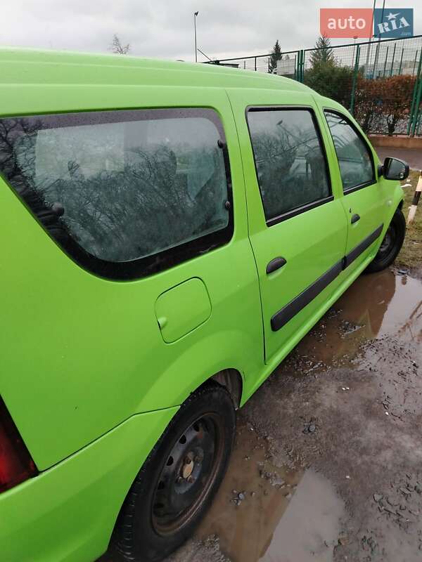 Универсал Dacia Logan MCV 2009 в Мукачево