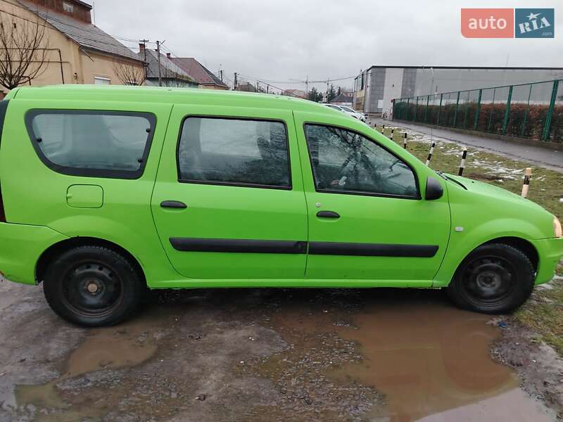 Универсал Dacia Logan MCV 2009 в Мукачево