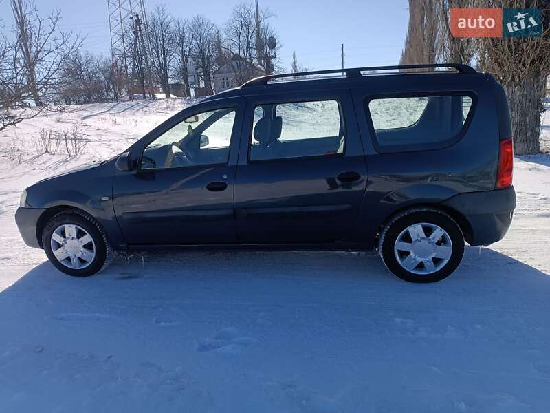 Универсал Dacia Logan MCV 2008 в Новомиргороде