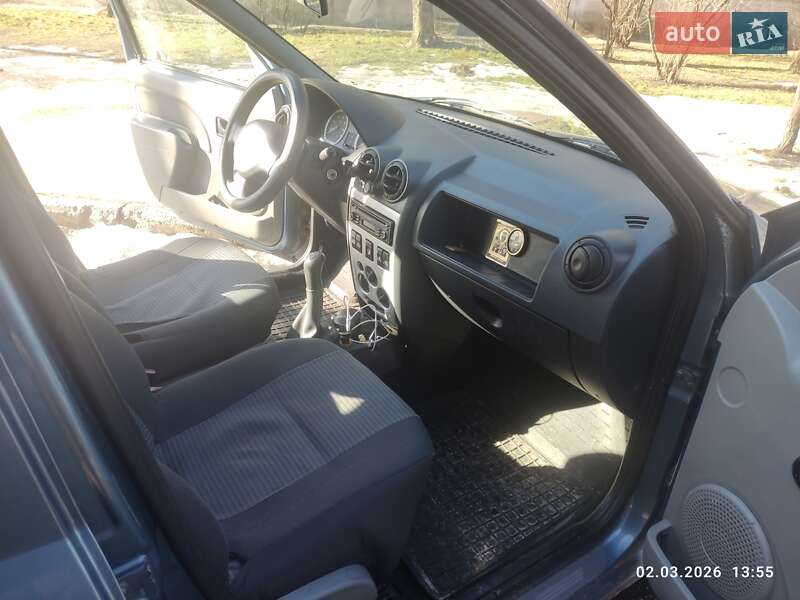 Универсал Dacia Logan MCV 2008 в Киеве фото 13 Универсал Dacia Logan MCV 2008 в Киеве