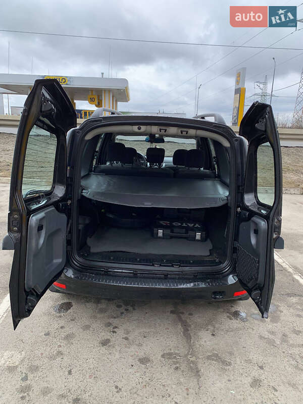 Универсал Dacia Logan MCV 2009 в Киеве