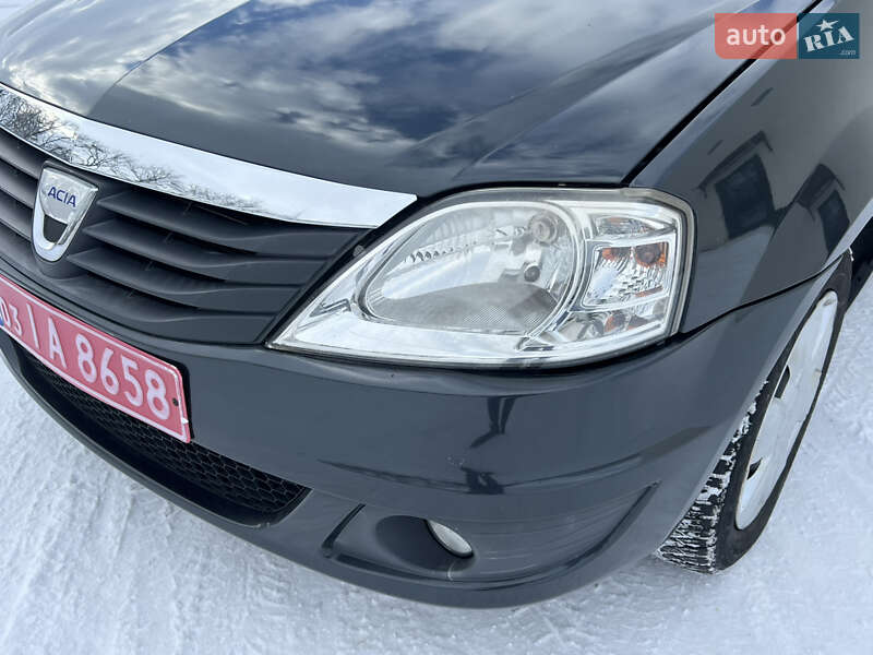 Универсал Dacia Logan MCV 2010 в Луцке