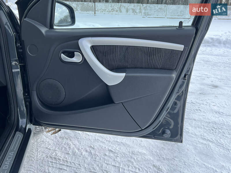 Универсал Dacia Logan MCV 2010 в Луцке