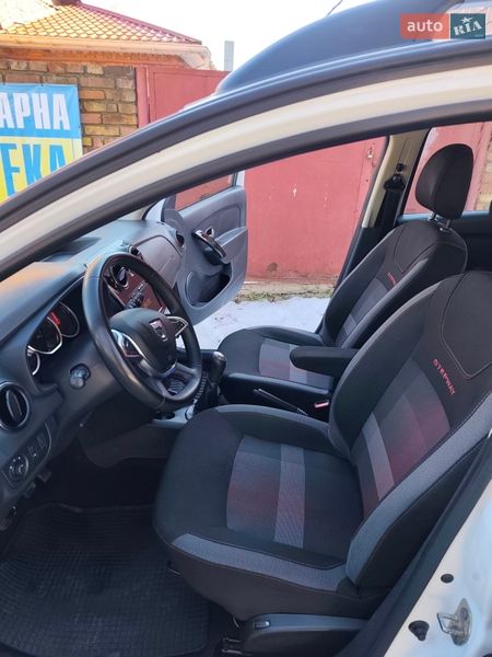 Универсал Dacia Logan MCV 2019 в Ромнах