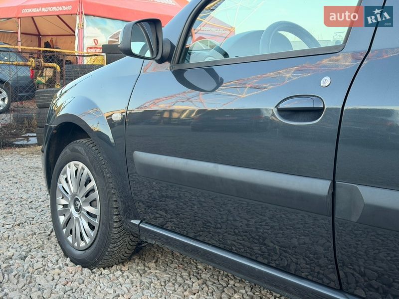 Универсал Dacia Logan MCV 2010 в Лубнах