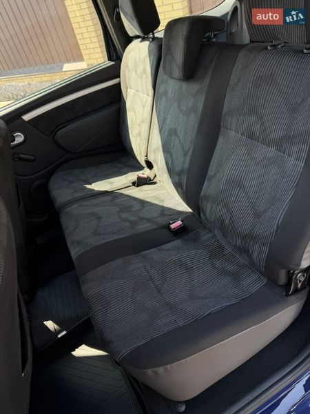 Универсал Dacia Logan MCV 2008 в Ромнах