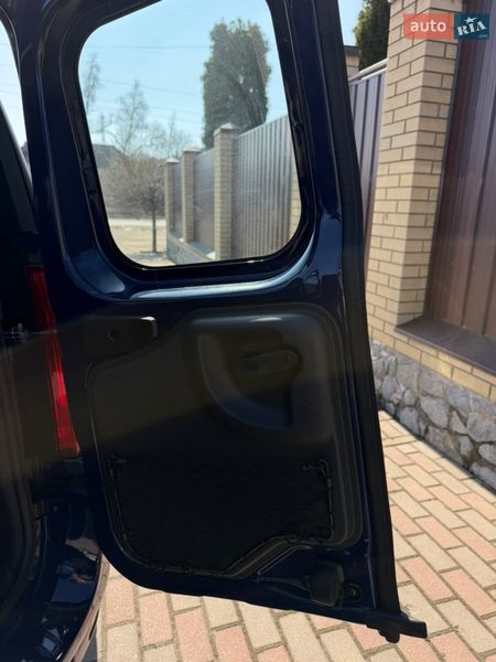 Универсал Dacia Logan MCV 2008 в Ромнах