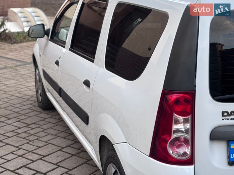 Универсал Dacia Logan MCV 2012 в Белой Кринице фото 6 Универсал Dacia Logan MCV 2012 в Белой Кринице
