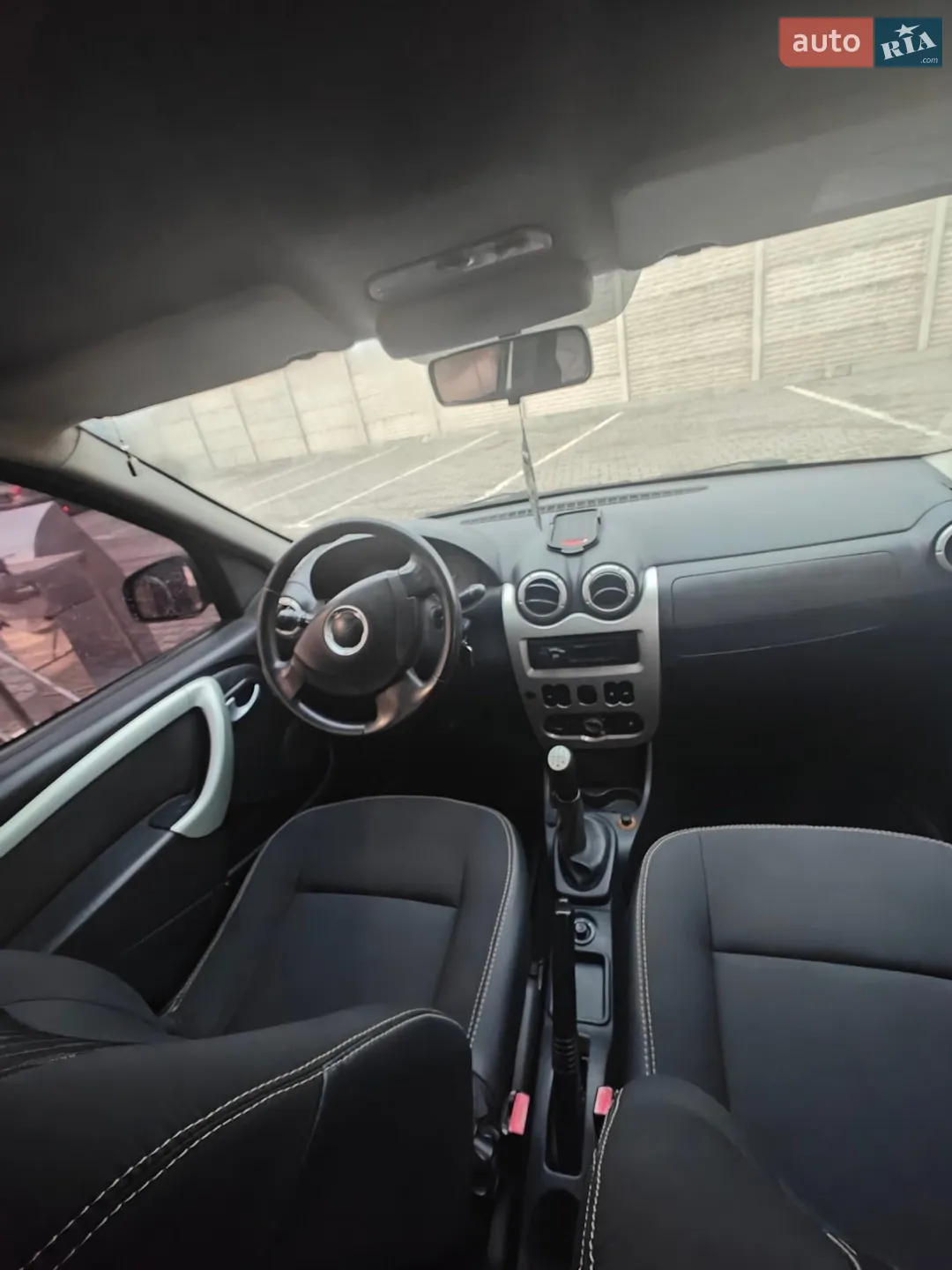 2011 Dacia Logan - мініатюра 27
