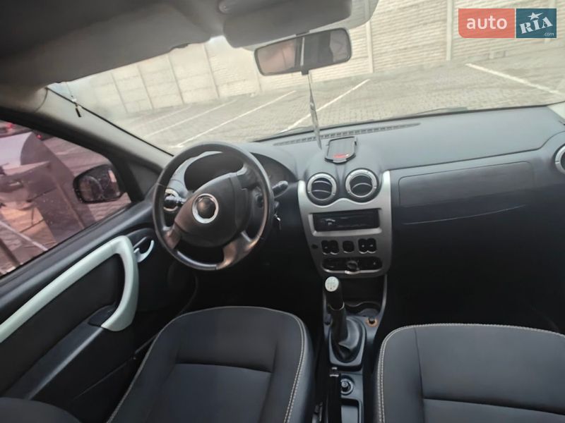 Универсал Dacia Logan MCV 2011 в Виннице