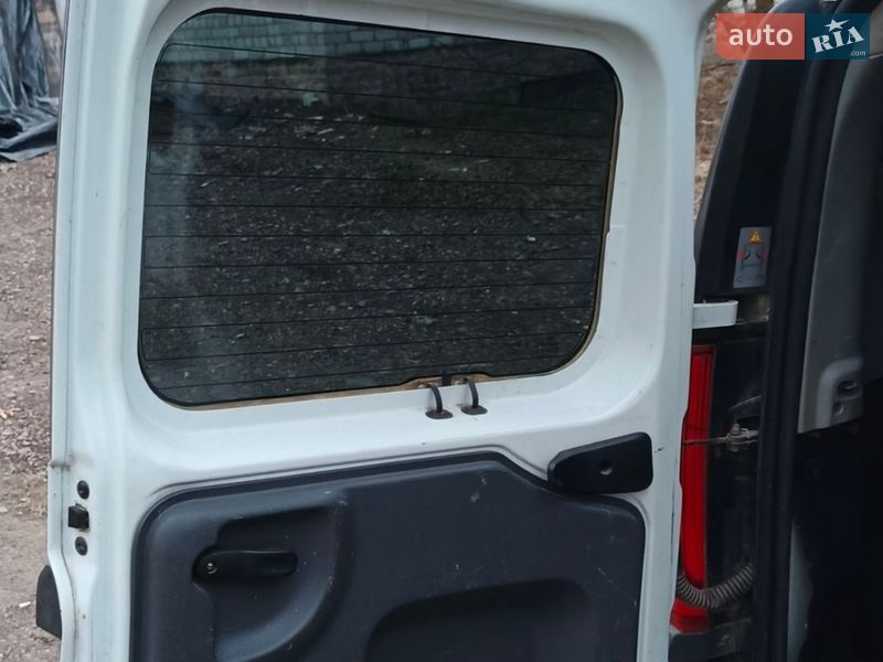 Универсал Dacia Logan MCV 2011 в Чернигове